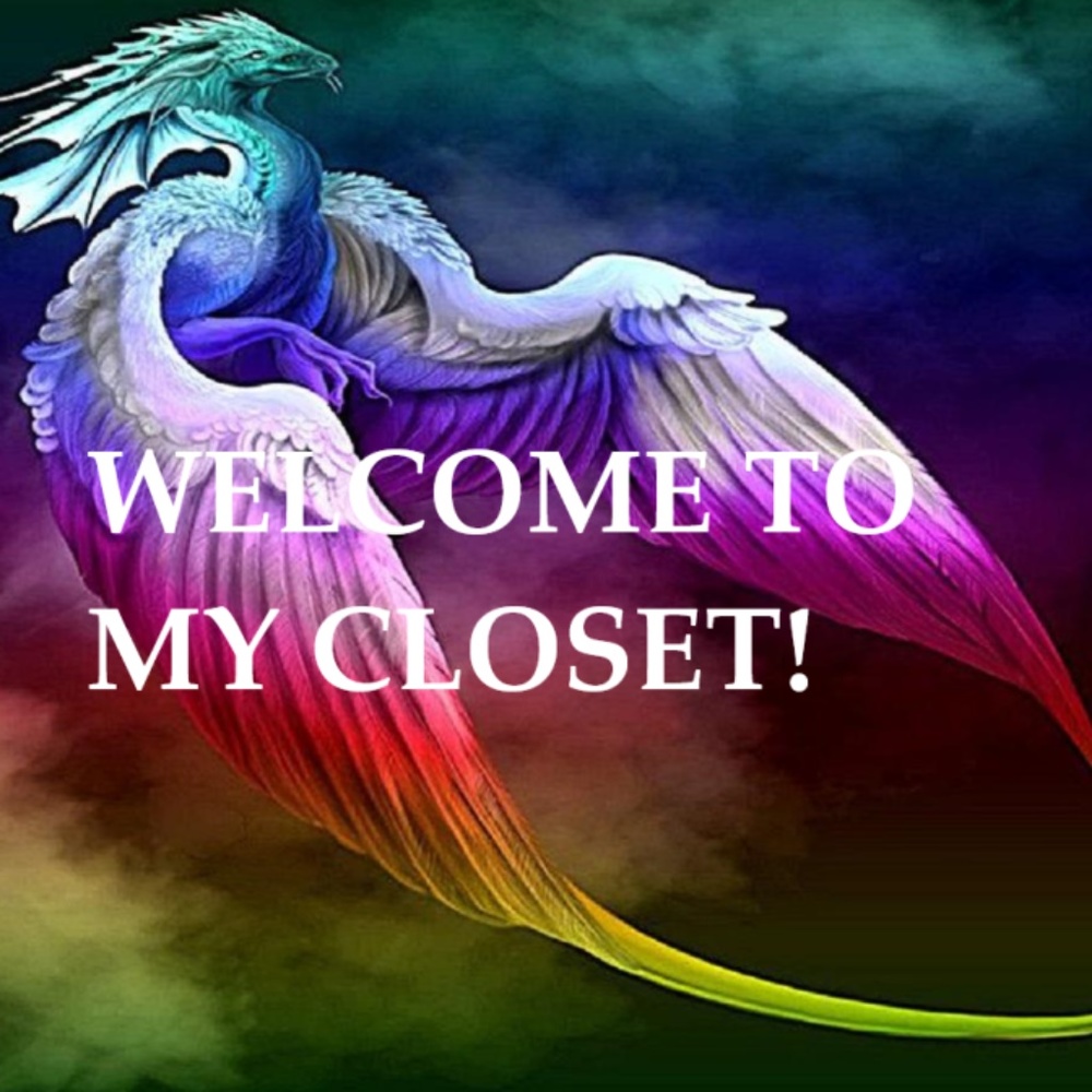 WELCOME TO MY CLOSET!